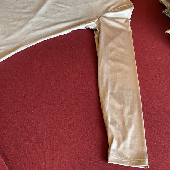 Top - Picture 3 of 7